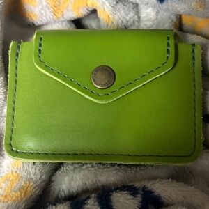 Portland Leather Bright Green Leather Card Wallet
